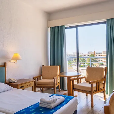 Aparthotel Gardens Paphos