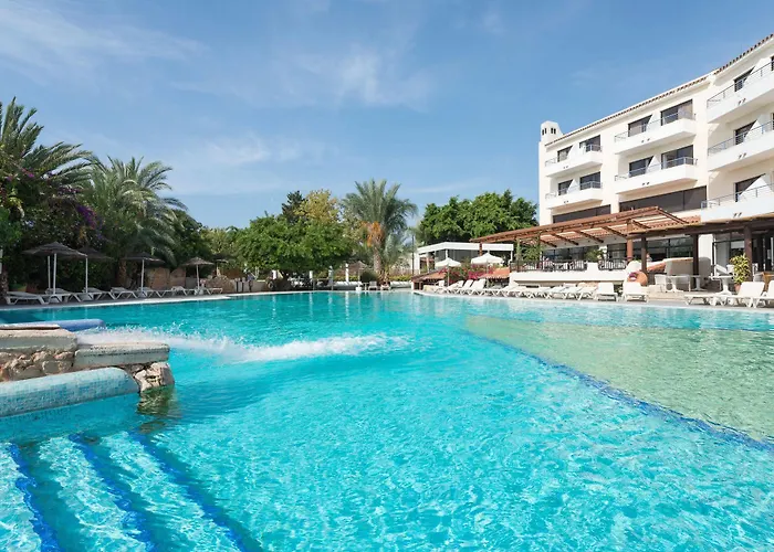 Aparthotel Gardens Paphos
