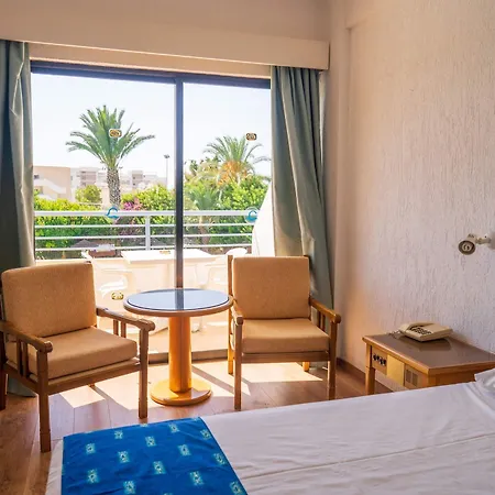 Aparthotel Gardens Paphos