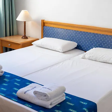 Aparthotel Gardens 3*