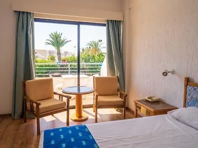 Gardens Aparthotel