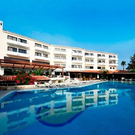 Gardens Aparthotel Paphos