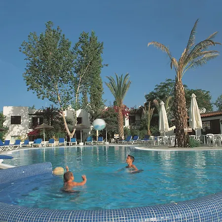 Gardens 3* Paphos