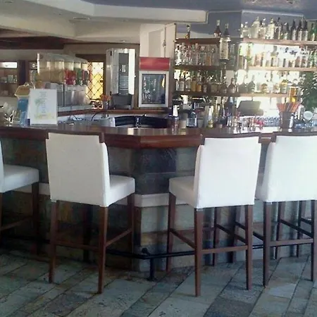 Aparthotel Gardens 3*