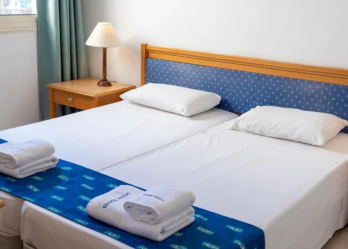 Apartahotel Gardens 3*