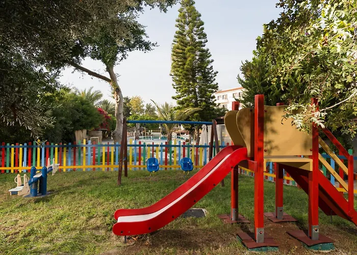 Apartahotel Gardens Paphos